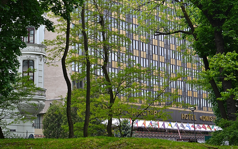 Premier Hotel Dnister, Львов